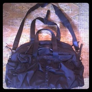 Oversized Lululemon tote gym bag